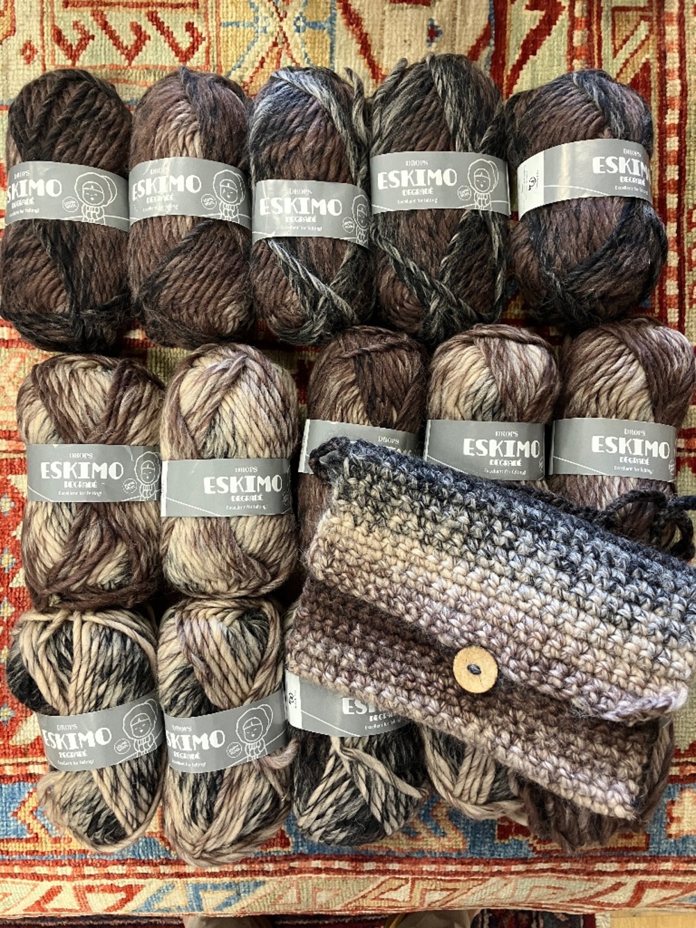15 x New Drops Eskimo (now Snow) 100% Wool Super Chunky Yarn in Color 80